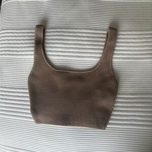 Babaton Ribbed Cropped Tank Top